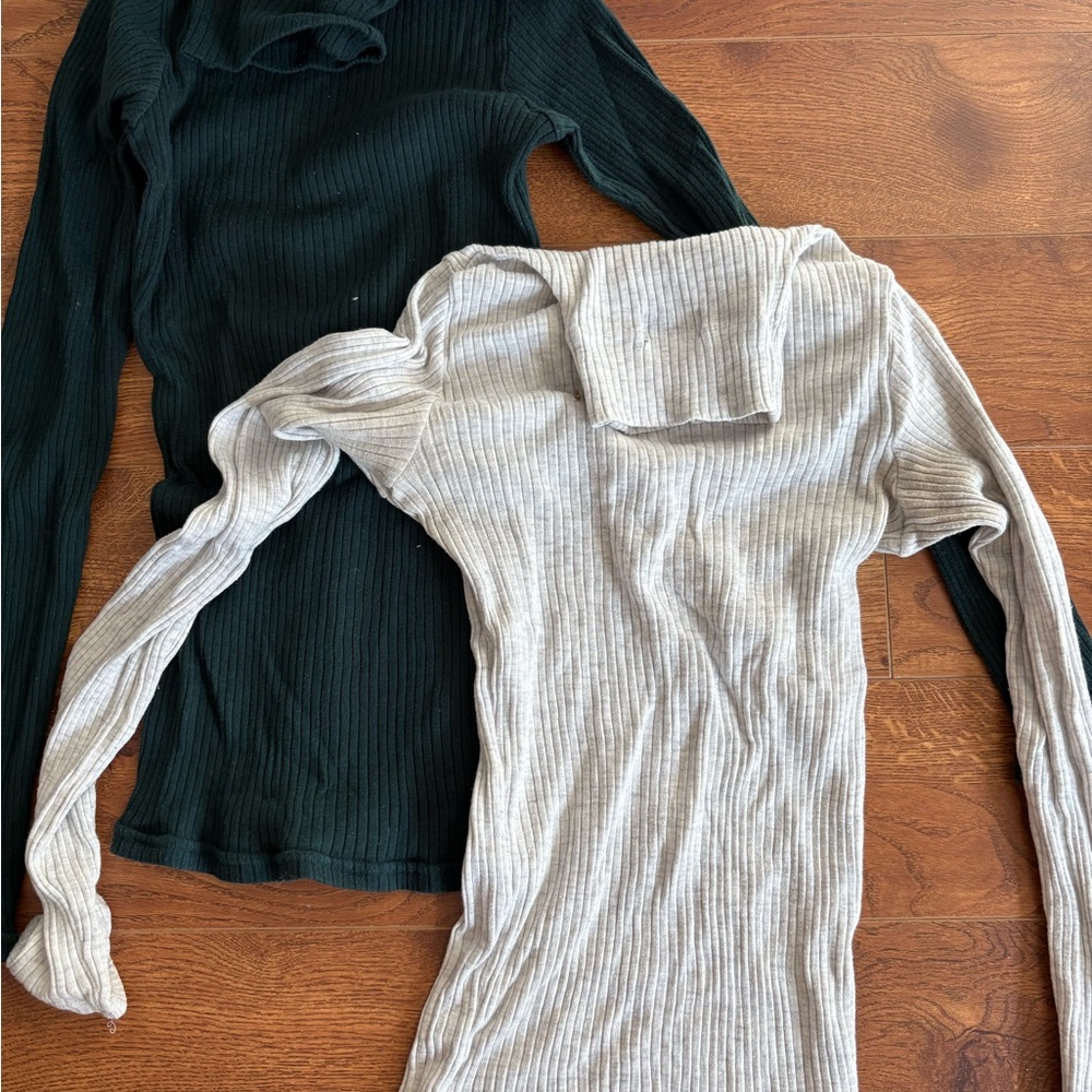 Ribbed long sleeves - both! Forest green and grey